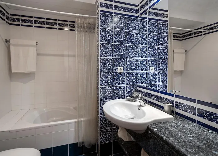 Casa Do Ribeiro Salgado Ii By An Island Порту-Санту